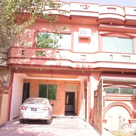 איסלמאבד Redbury Guesthouse מראה חיצוני תמונה