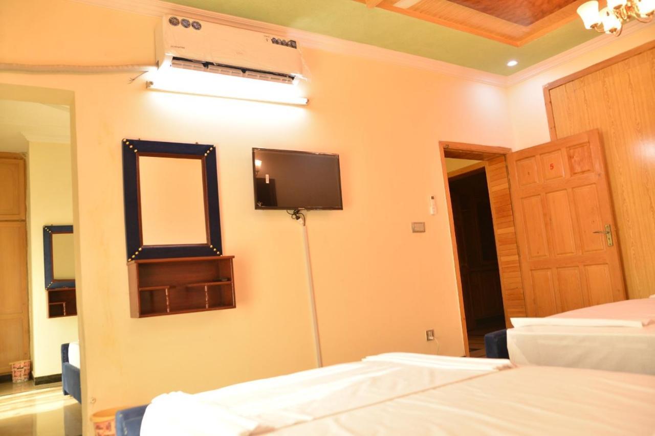 איסלמאבד Redbury Guesthouse מראה חיצוני תמונה